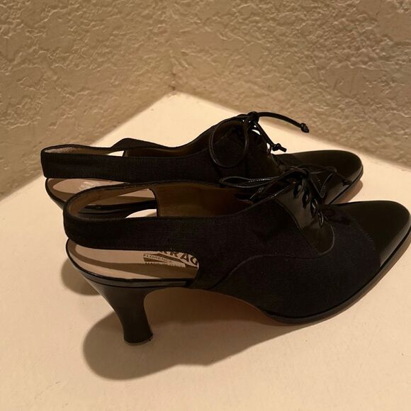 Salvatore Ferragamo 9.5 AAAA Slingback Mule Heels Black Patent Leather Witchy - Picture 2 of 12